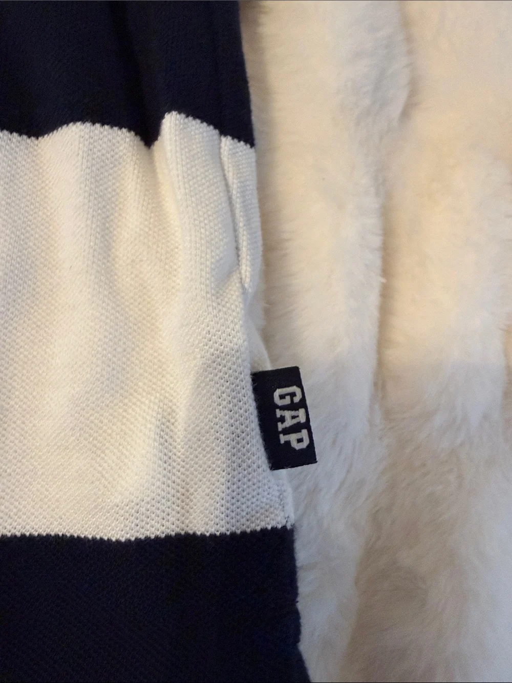 GAP short sleeve